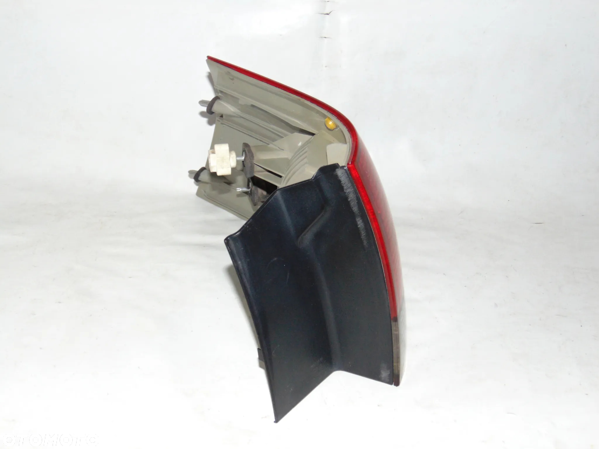 ORYGINAŁ lampa tylna tył lewa prawa Opel Vectra C kombi 02-05r - 17