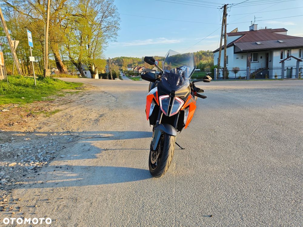 KTM Super Duke - 4