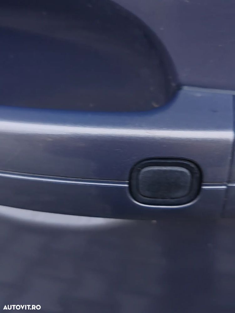 Ford Kuga 2.0 TDCi Titanium - 13