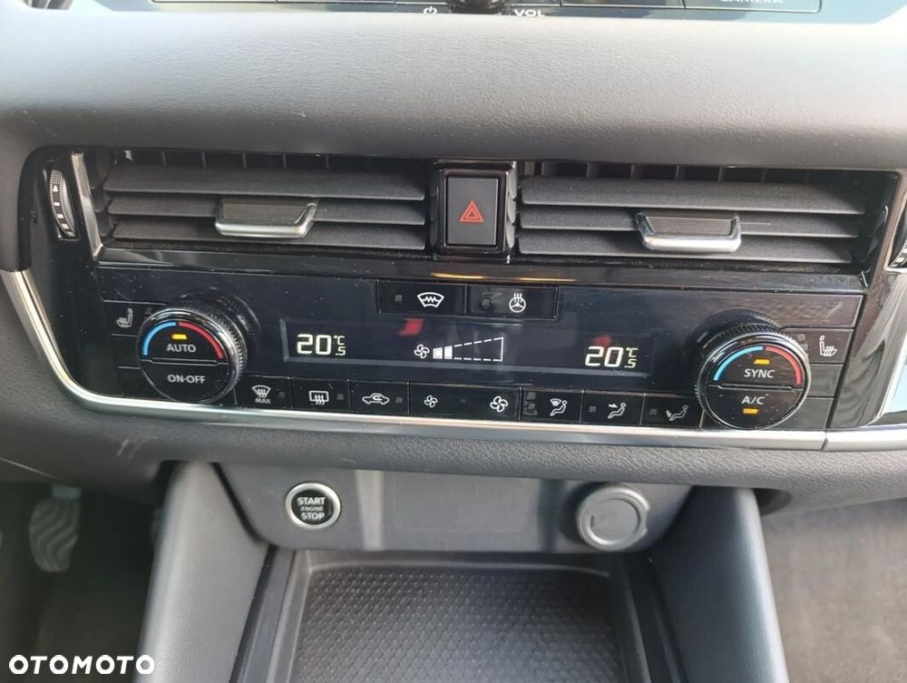 Nissan Qashqai 1.3 DIG-T MHEV N-Connecta - 15