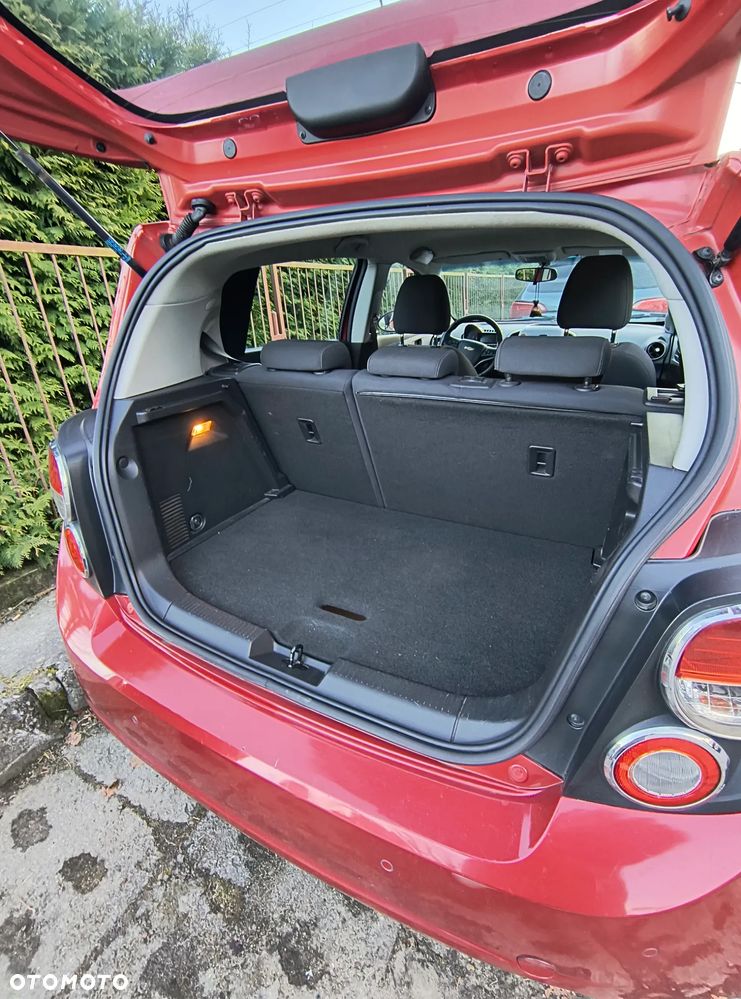 Chevrolet Aveo - 12