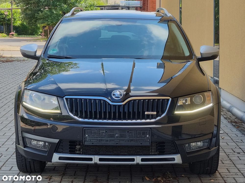 Skoda Octavia Combi 2.0 TDI (Green tec) 4x4 Scout - 8