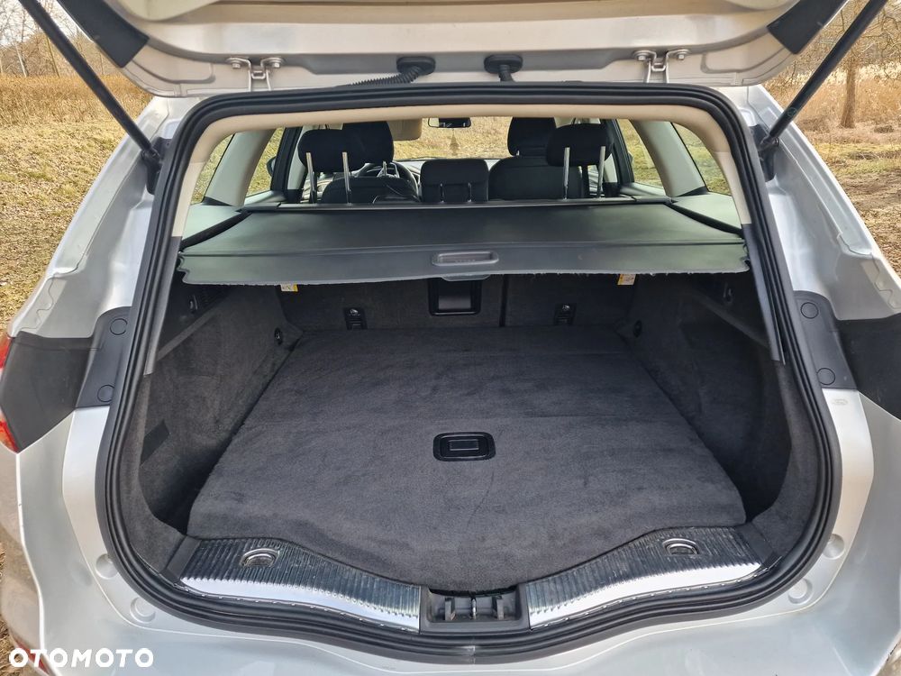 Ford Mondeo 2.0 TDCi Allrad Titanium - 29