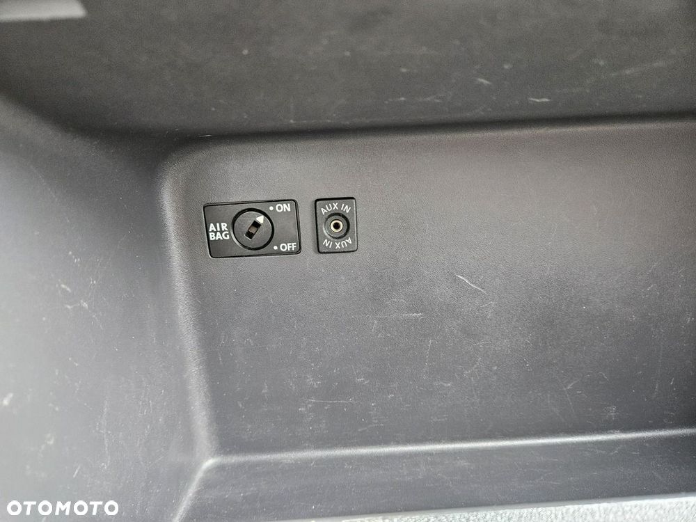 Volkswagen Caddy - 17