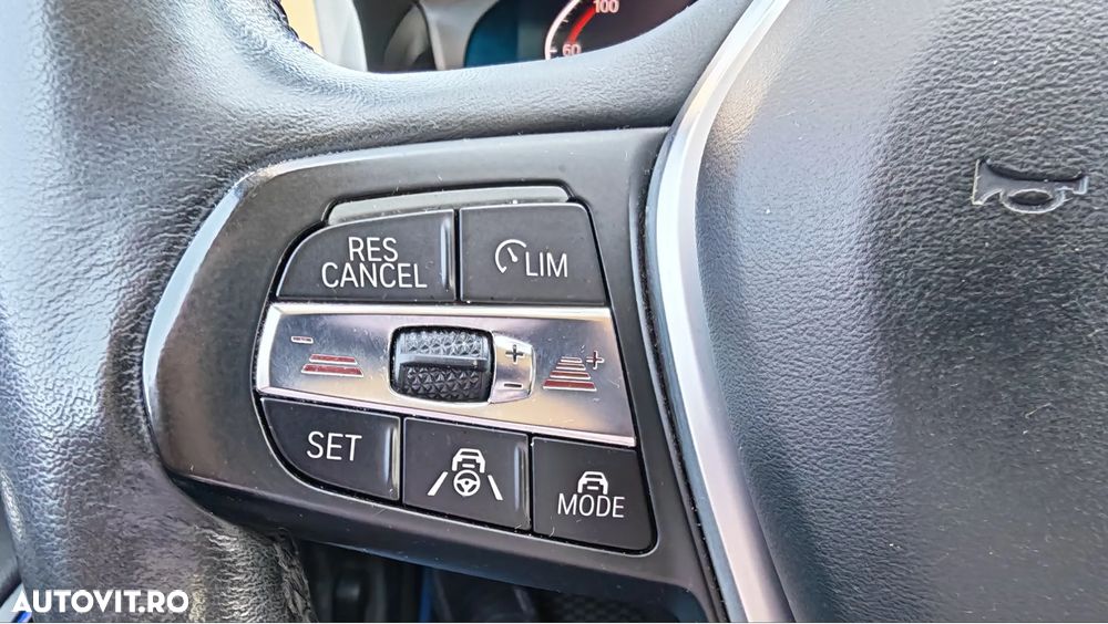 BMW Seria 3 320d xDrive Aut. Luxury Line - 13