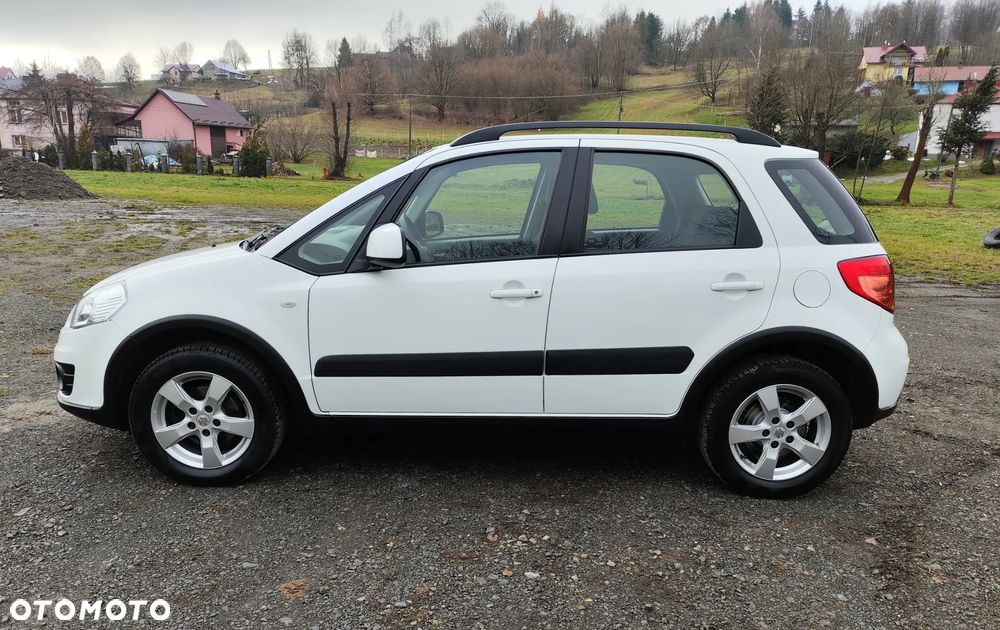 Suzuki SX4 1.6 VVT 4x4 Comfort - 6