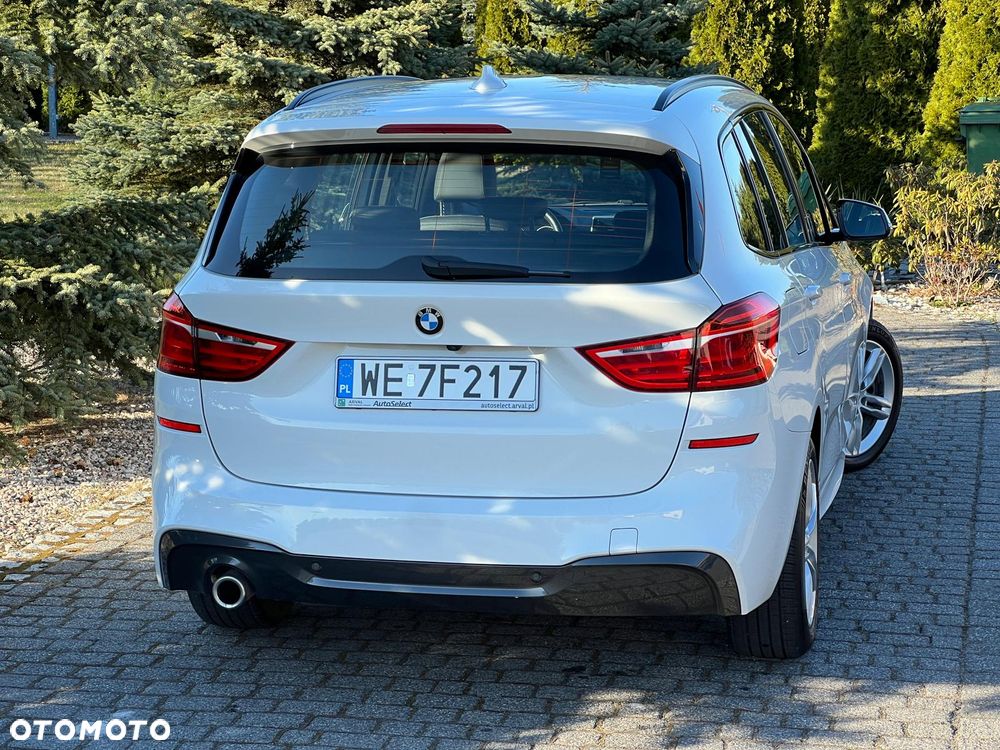 BMW Seria 2 218i M Sport - 8