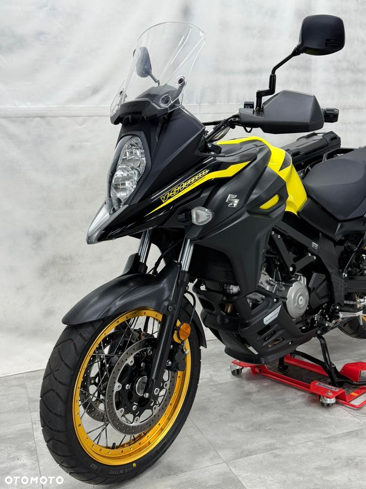 Suzuki V-STROM - 28