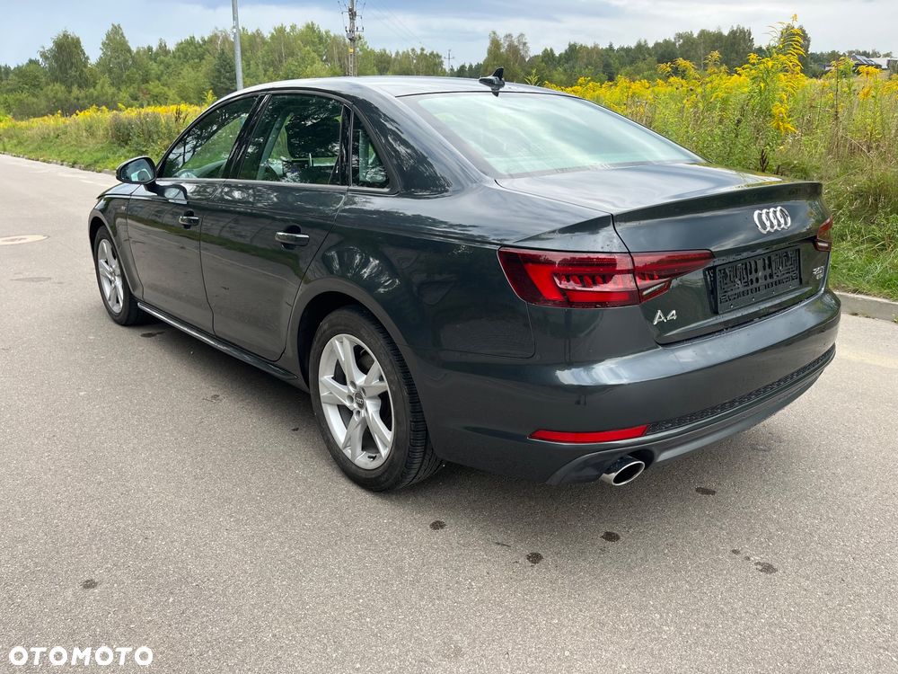 Audi A4 Limousine - 17