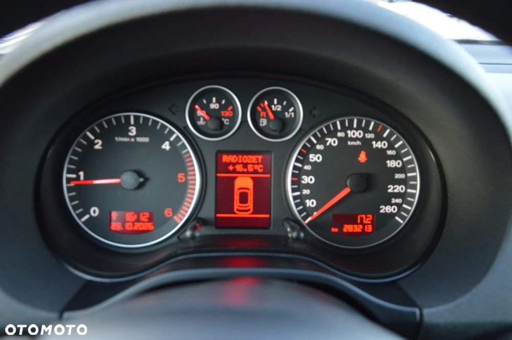 Audi A3 Sportback 2.0 TDI DPF S line Sportpaket plus - 26