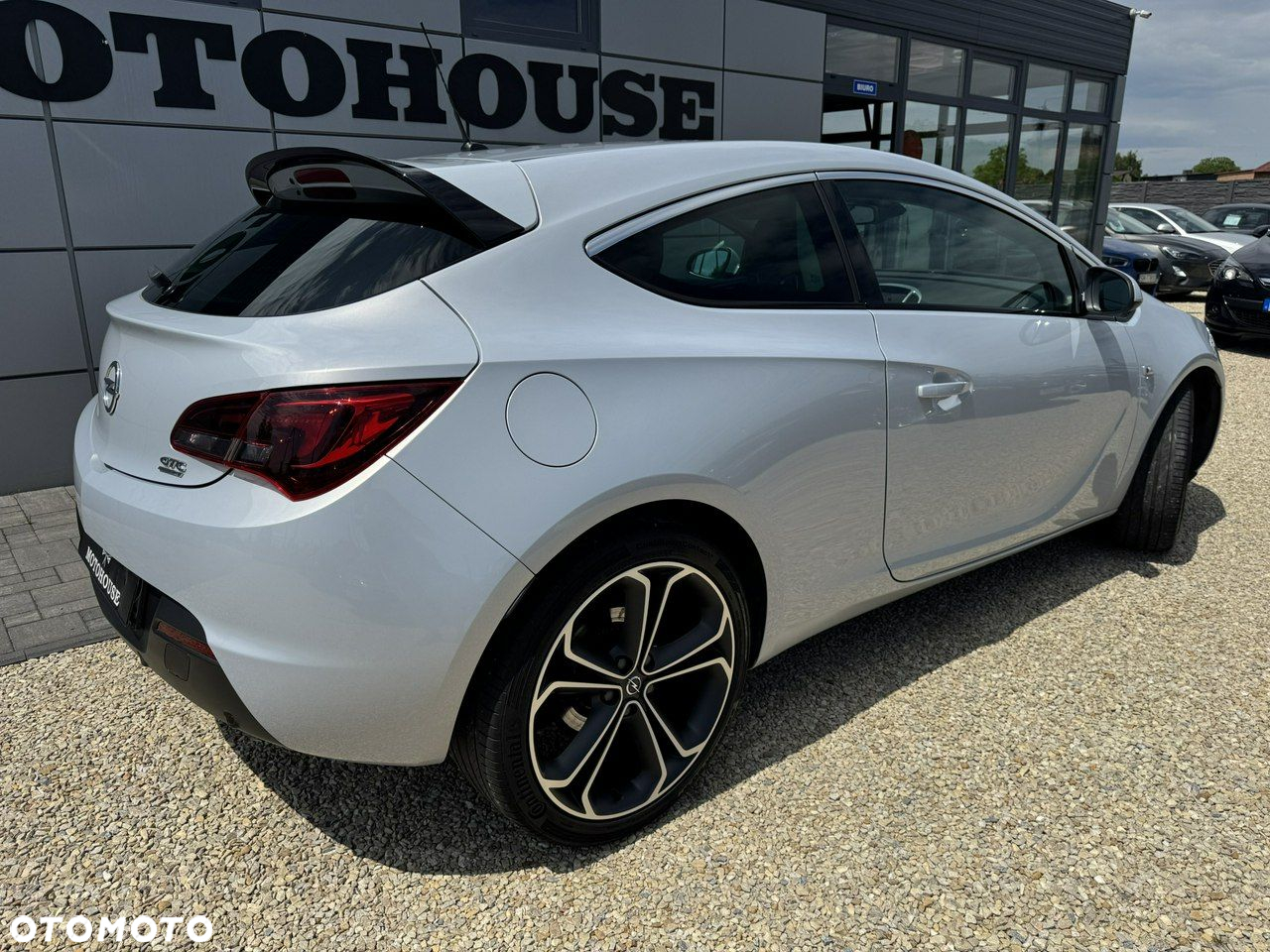 Opel Astra - 4
