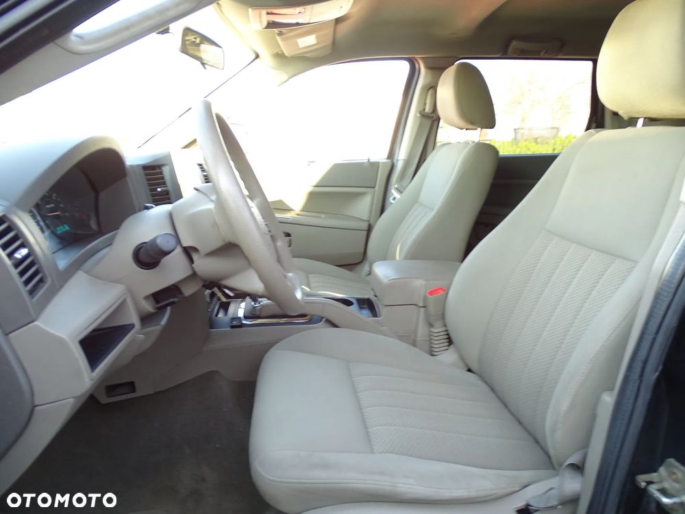 Jeep Grand Cherokee - 11