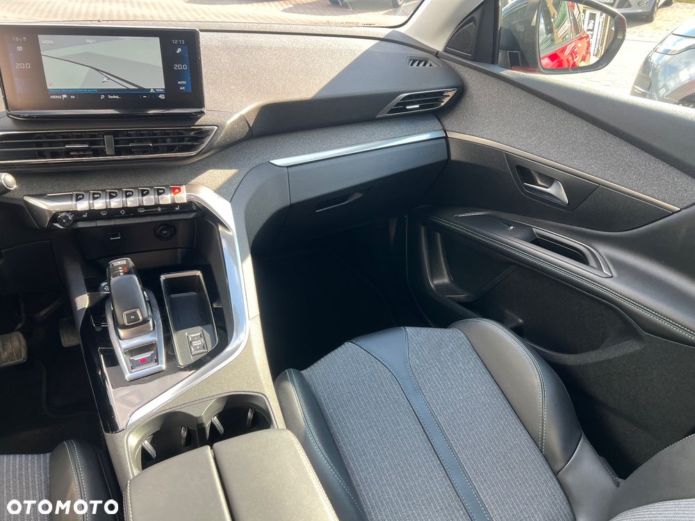 Peugeot 3008 - 22