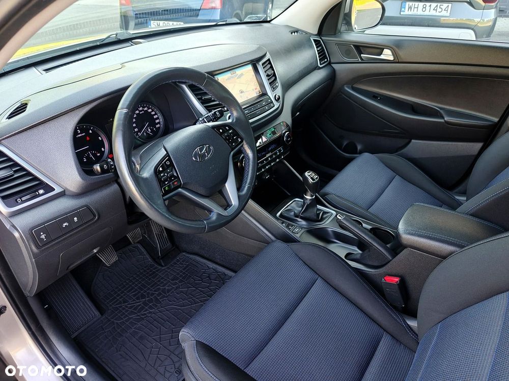 Hyundai Tucson - 24