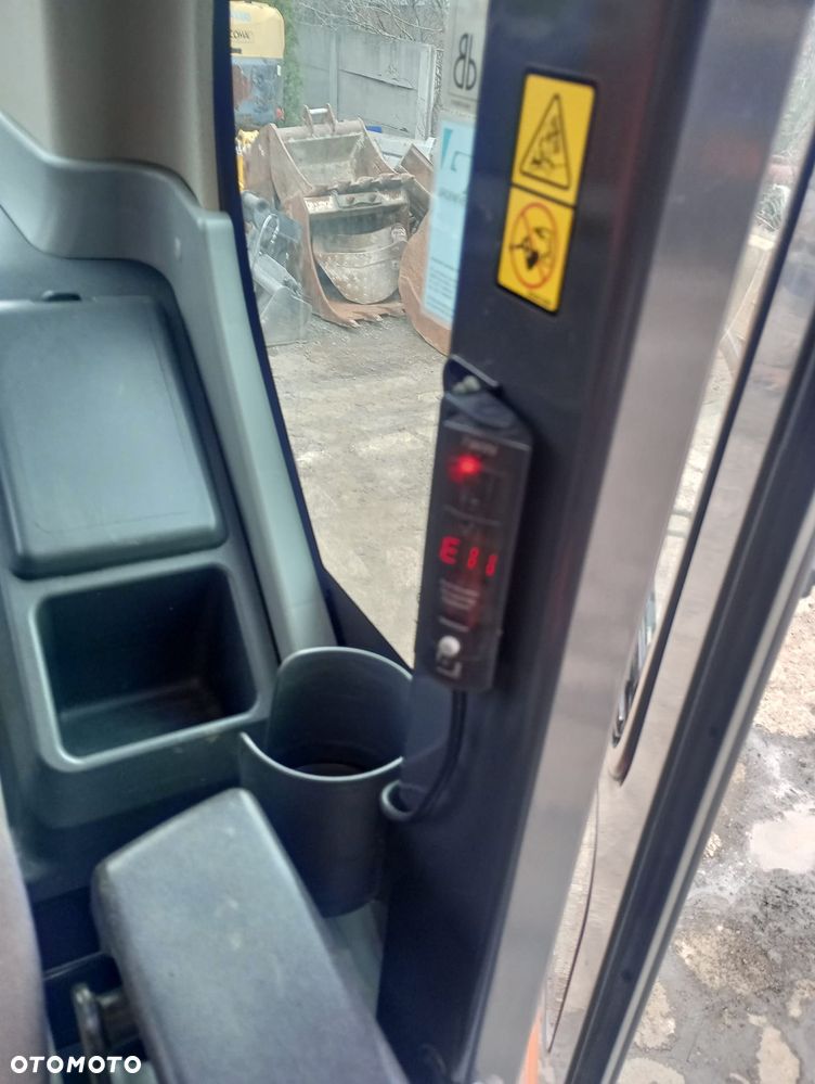 Doosan 255 LC-5 - 17