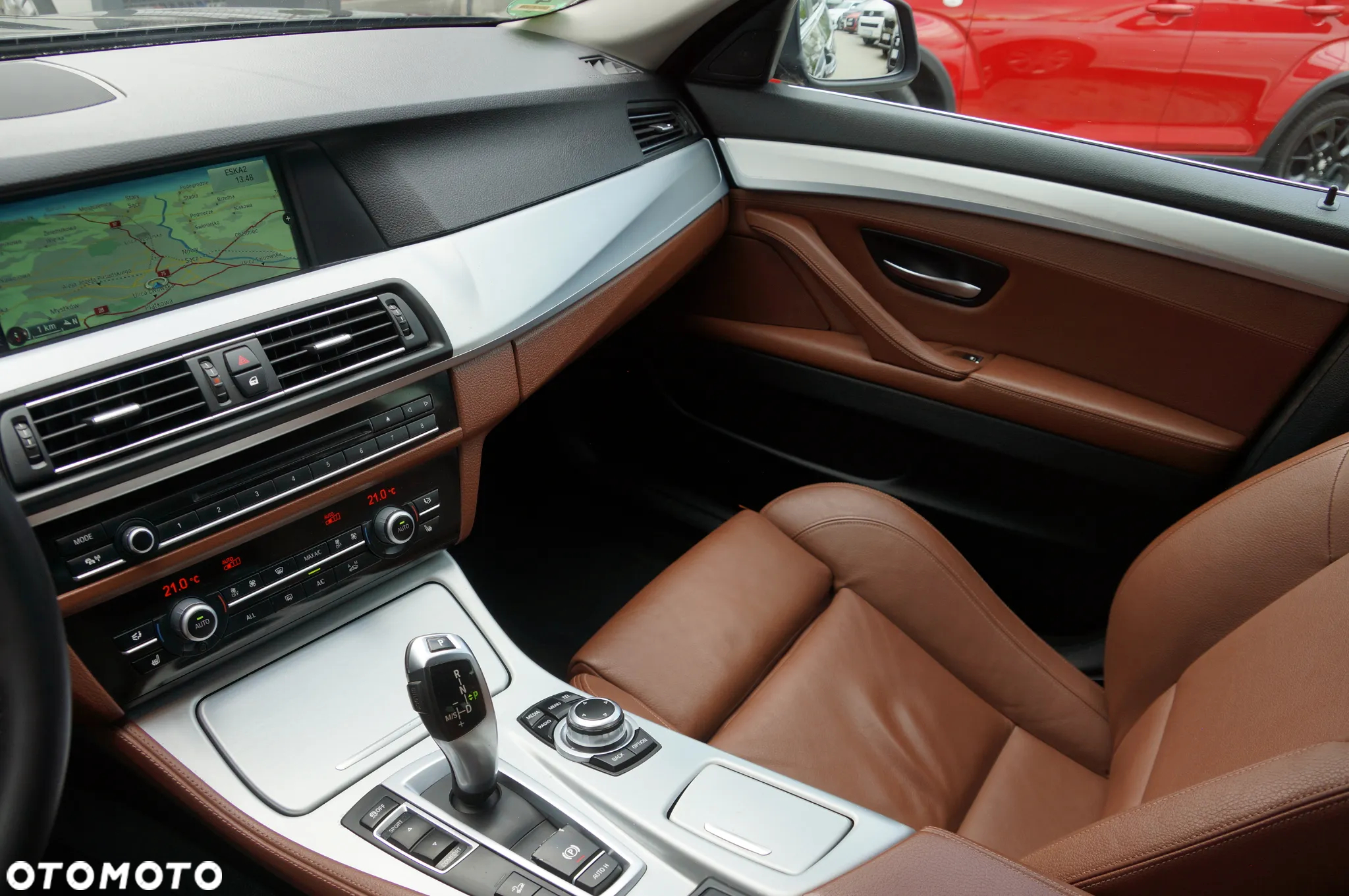 BMW Seria 5 530d xDrive Touring Sport-Aut - 25