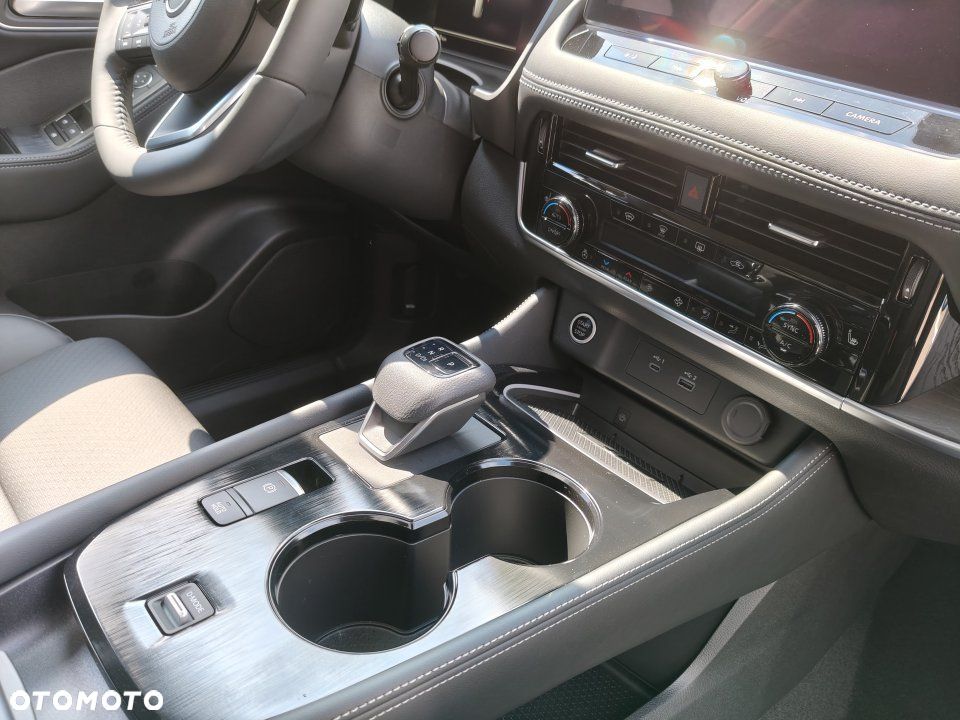 Nissan X-Trail - 9