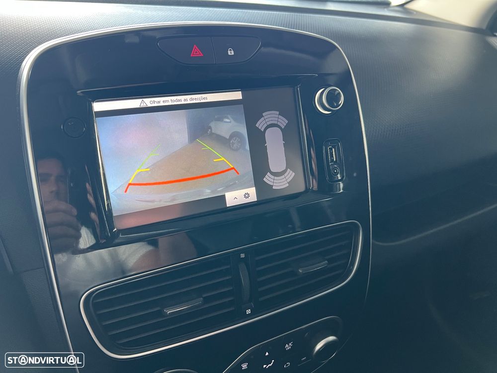 Renault Clio 0.9 TCE Luxe - 37