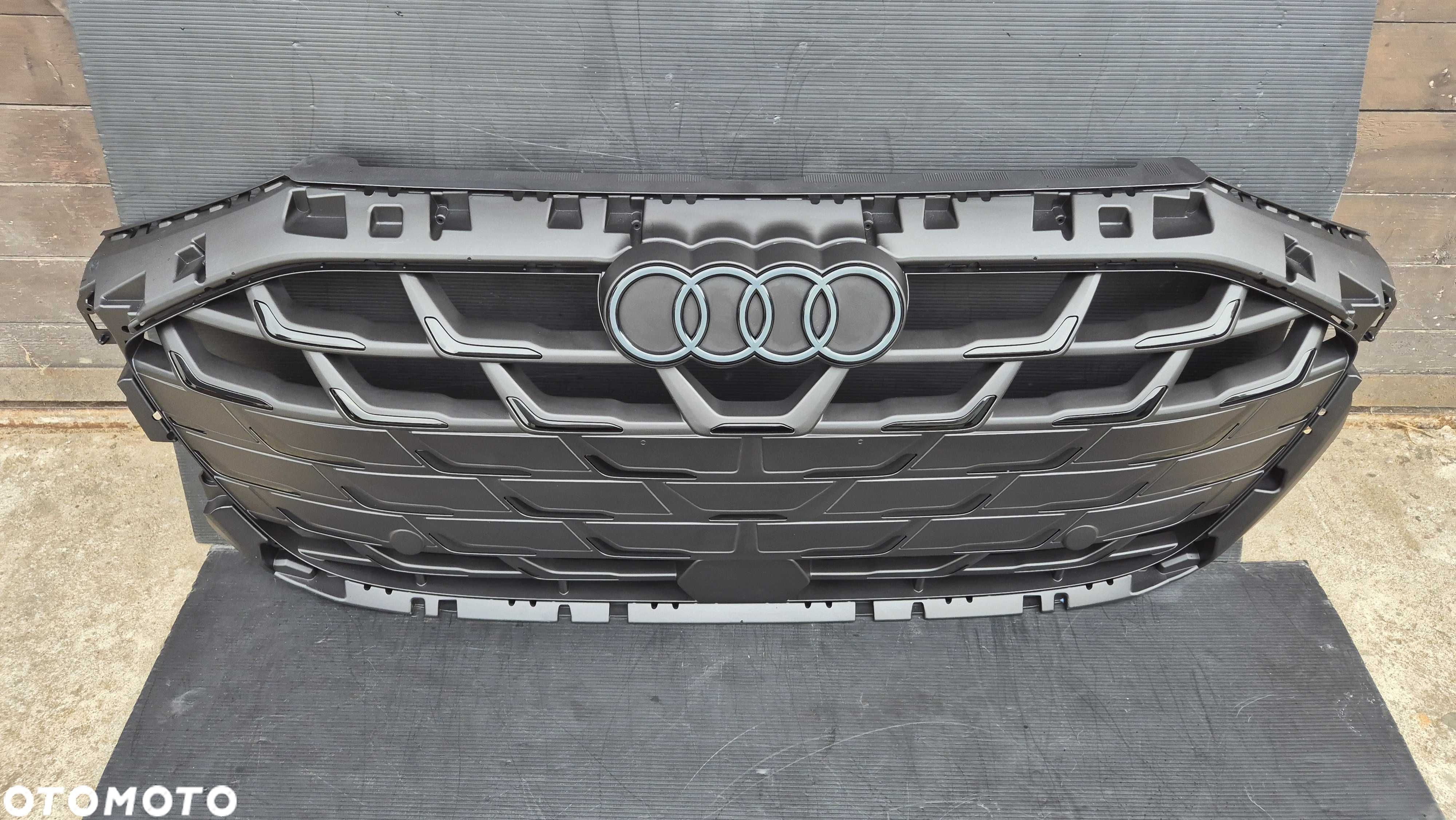 Atrapa chłodnicy GRILL Audi A3 8Y LIFT 24- S-LINE OE 8Y0 BLACK NOWY - 1