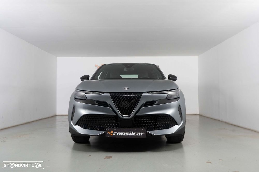 Alfa Romeo Junior Elletrica 50 kWh Launch Edition - 4