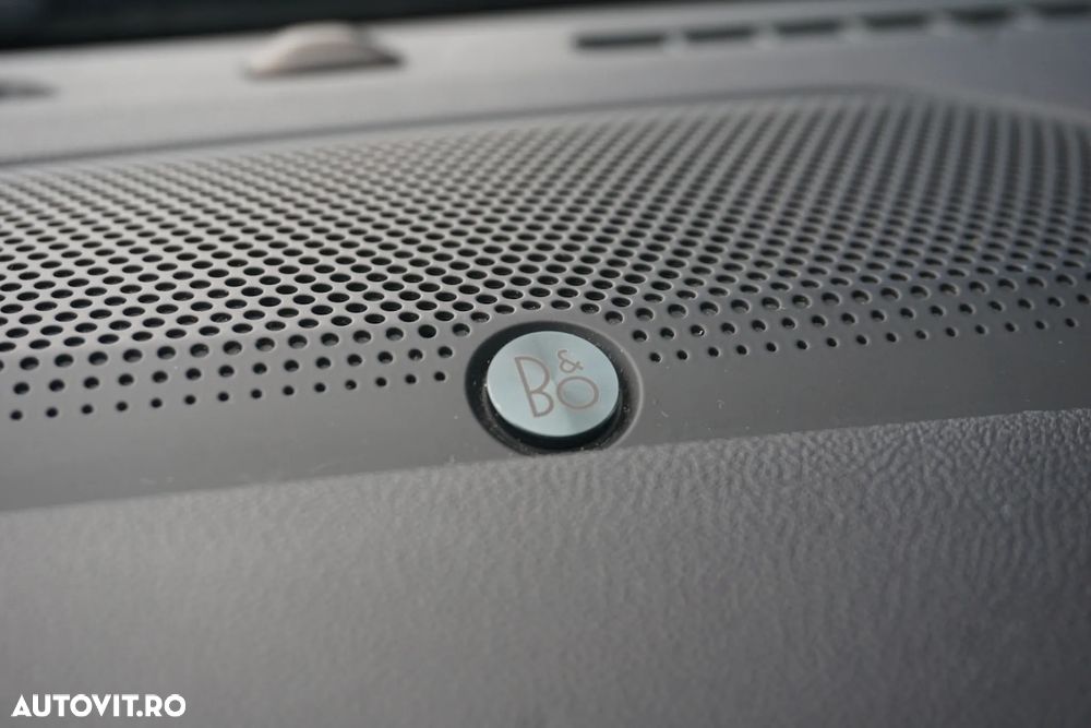 Ford Kuga 2.5 Duratec FHEV AWD Titanium X - 24