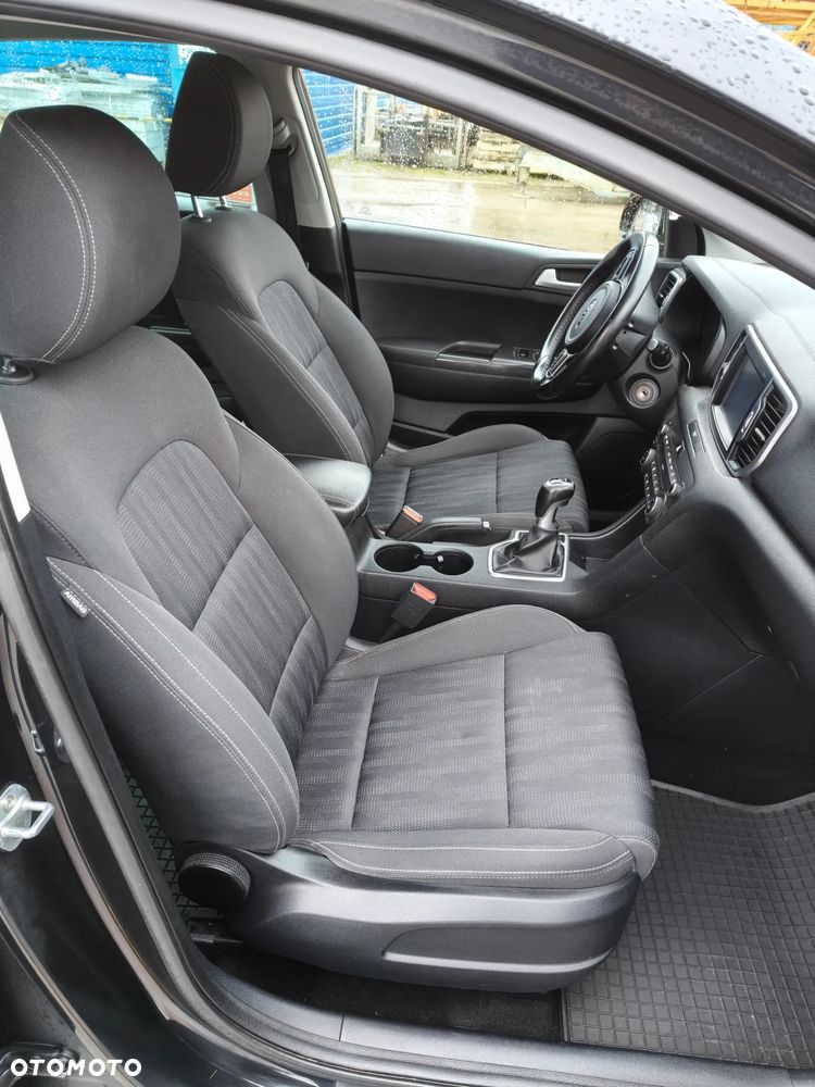 Kia Sportage - 13