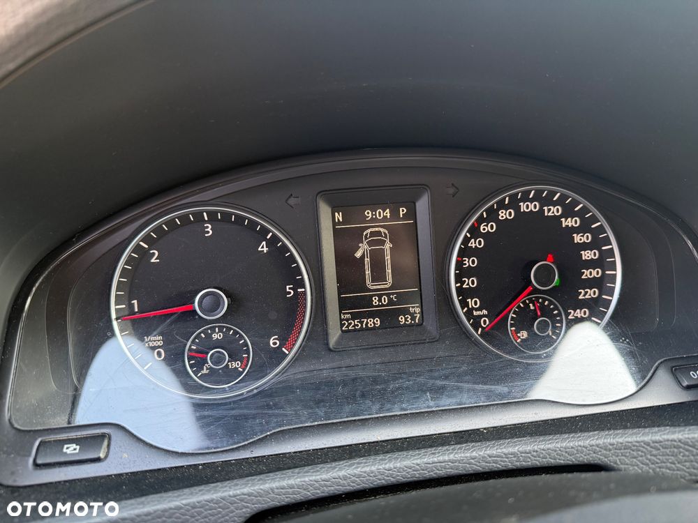 Volkswagen Multivan - 18