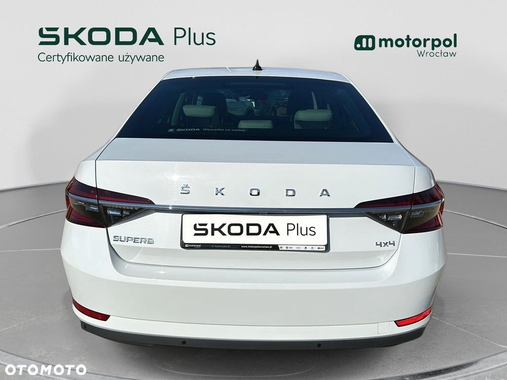 Skoda Superb 2.0 TDI SCR 4x4 Style DSG - 14