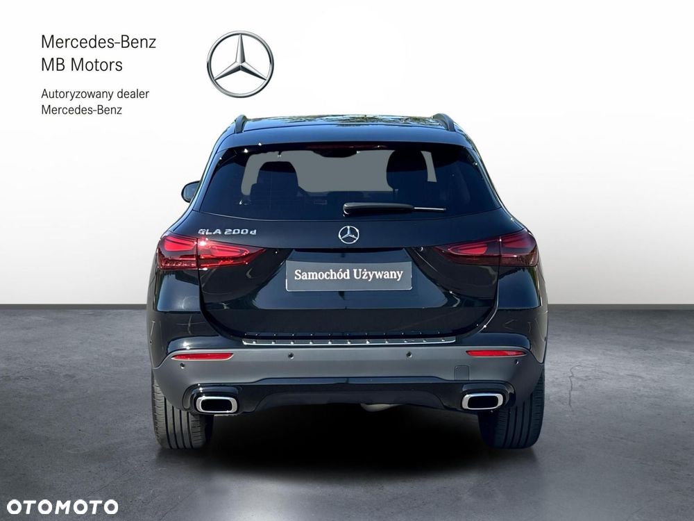 Mercedes-Benz GLA 200 d - 5
