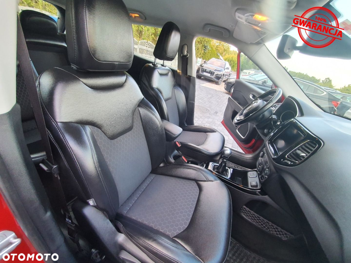 Jeep Compass - 39