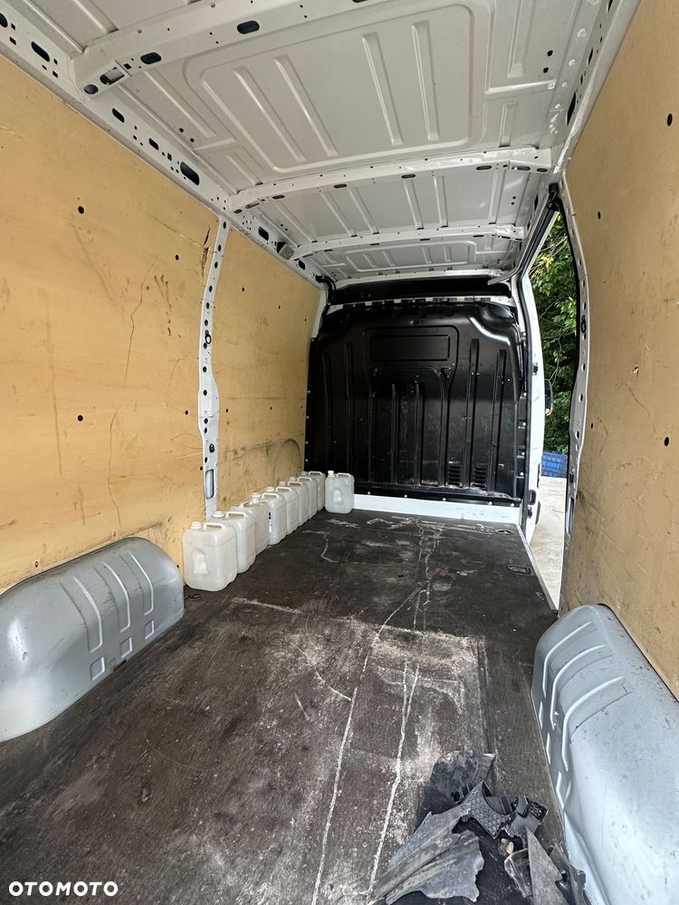 Renault Master - 24