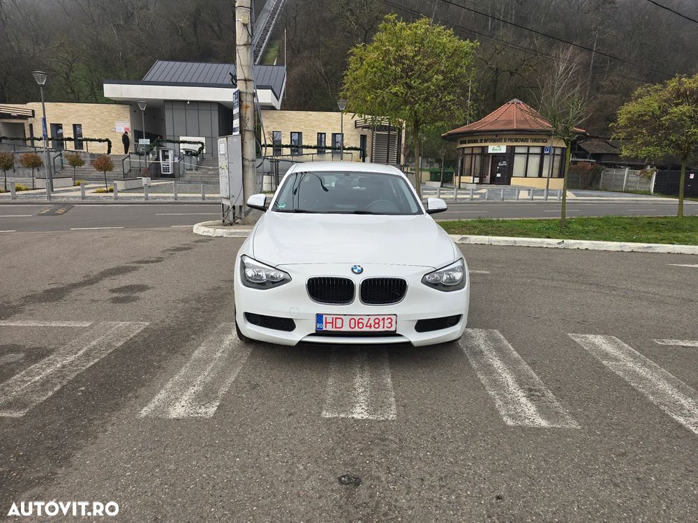 BMW Seria 1 116i Urban Line - 2