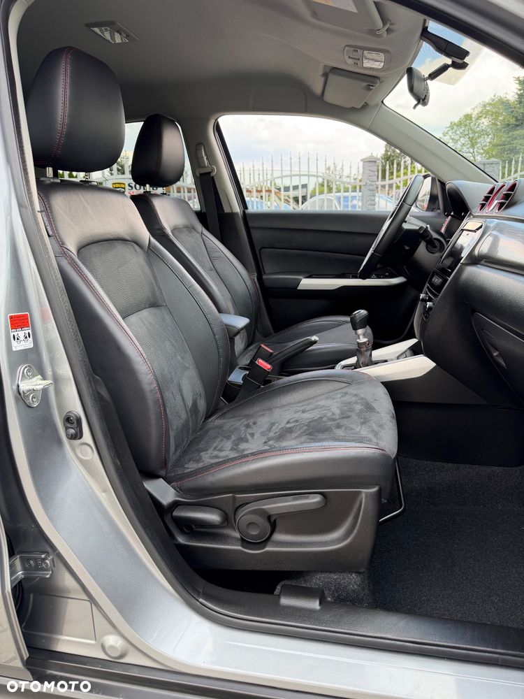 Suzuki Vitara 1.4 Boosterjet Premium 4WD - 19