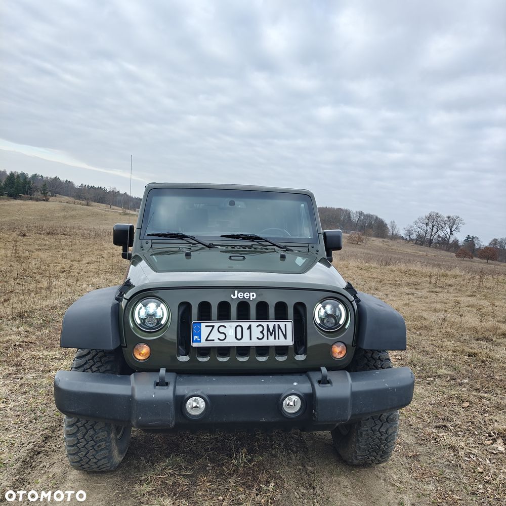 Jeep Wrangler - 3