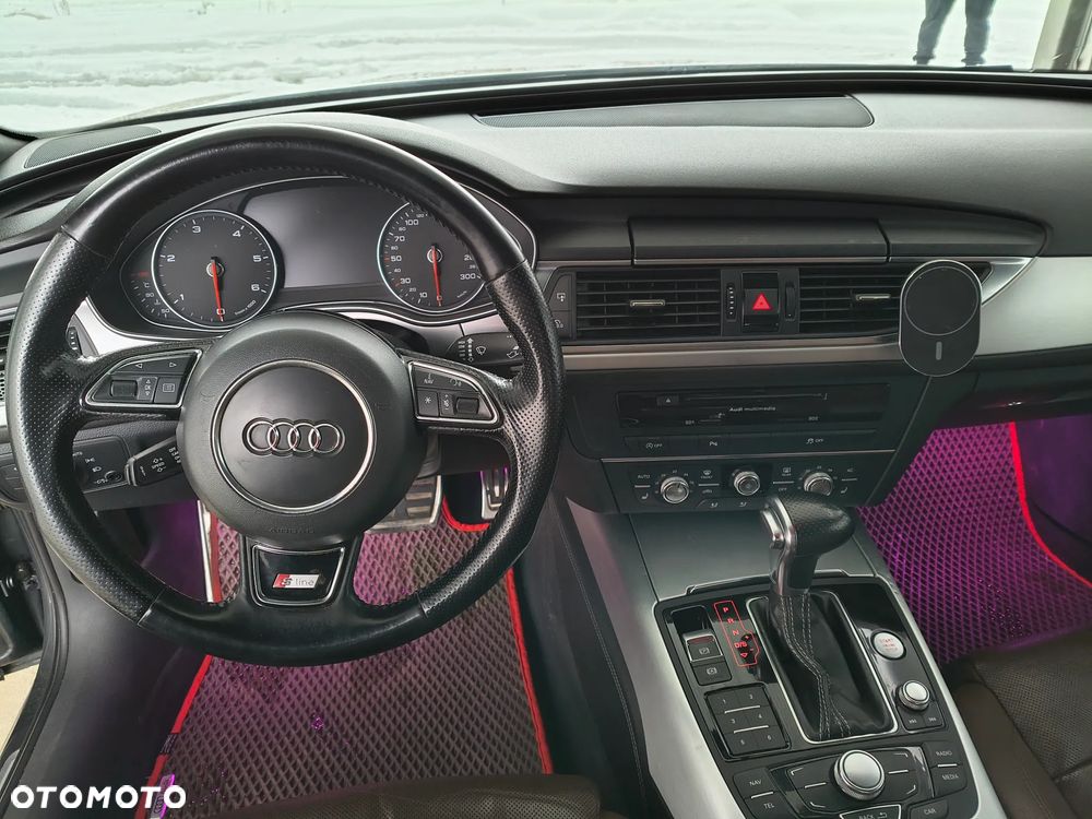 Audi A6 Avant 2.0 TDI DPF multitronic - 14