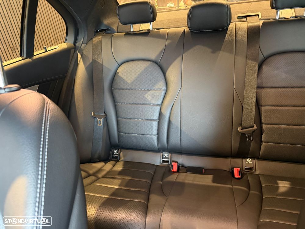 Mercedes-Benz A 180 CDI AMG Line - 21