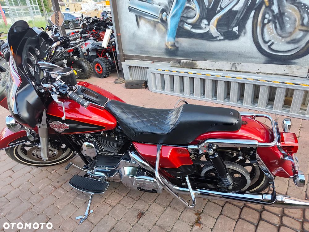 Harley-Davidson FLHTCU Ultra - 26