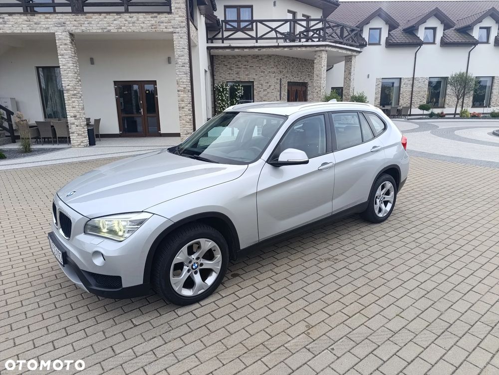 BMW X1 sDrive18d - 12