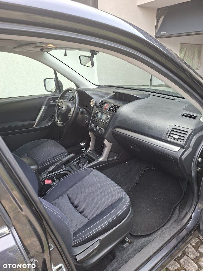 Subaru Forester 2.0i Exclusive - 9