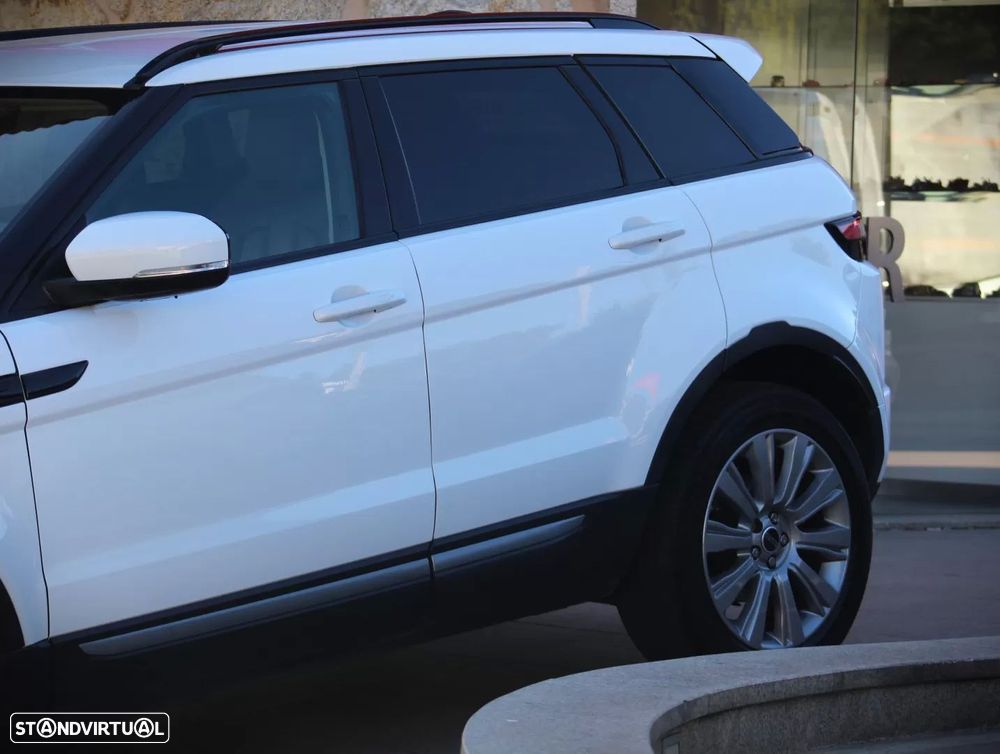 Land Rover Range Rover Evoque - 45