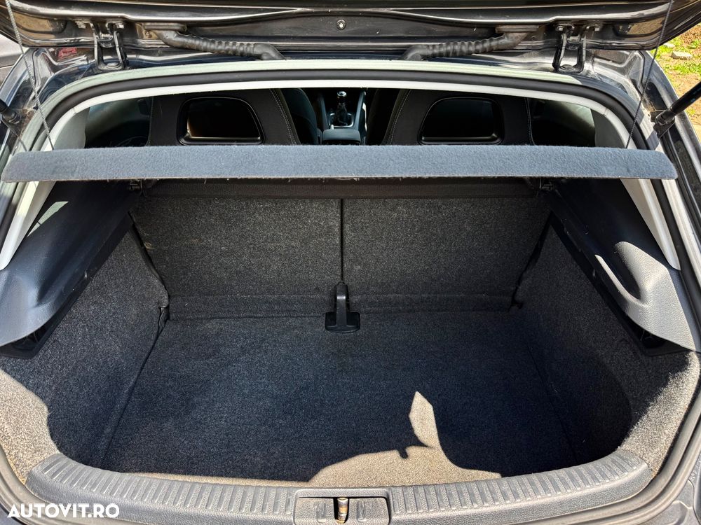 Volkswagen Scirocco 2.0 TDI - 16
