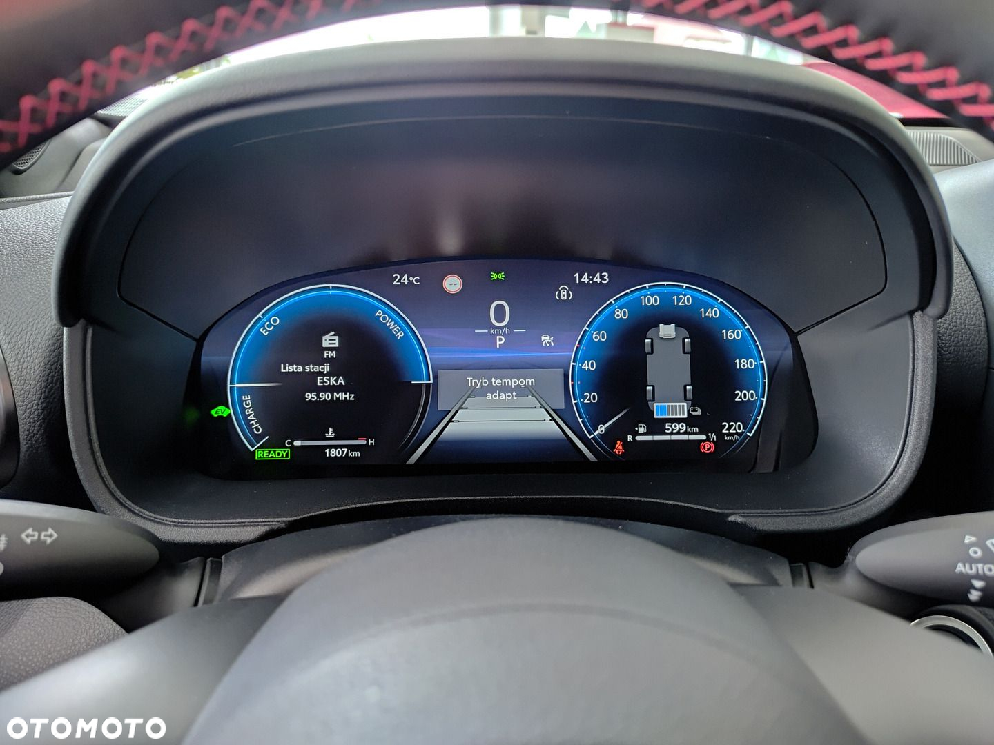 Toyota Yaris Cross - 12