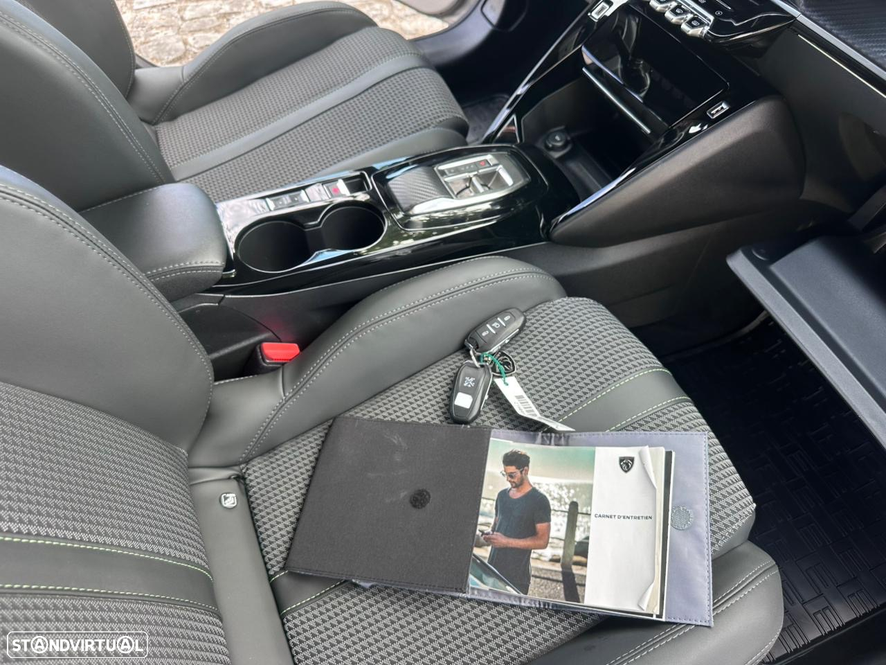 Peugeot 208 Elektromotor 136 Business - 15