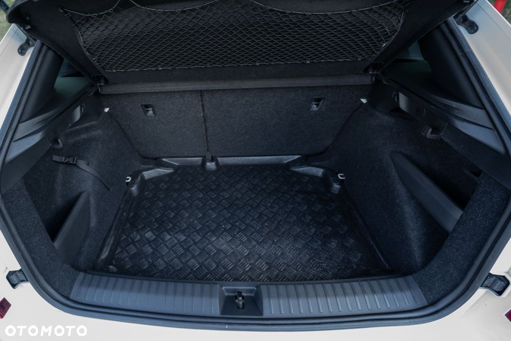 Skoda Kamiq 1.5 TSI Monte Carlo - 34