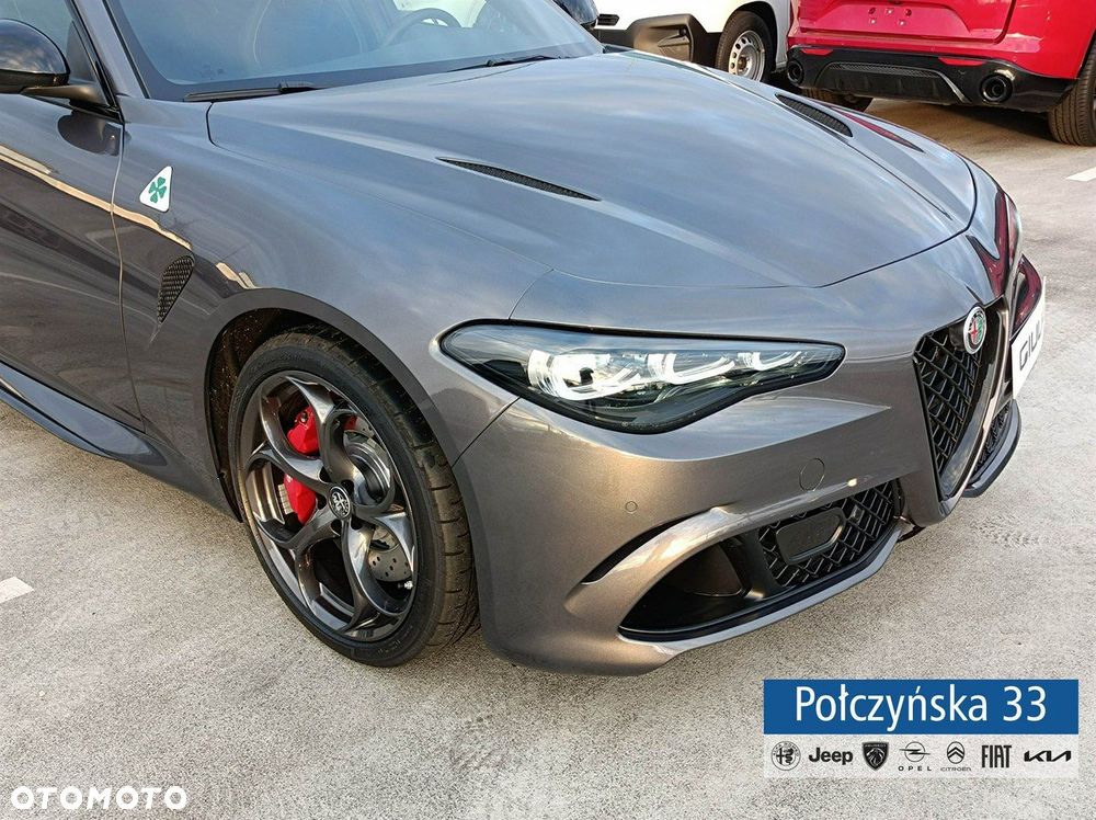 Alfa Romeo Giulia - 4