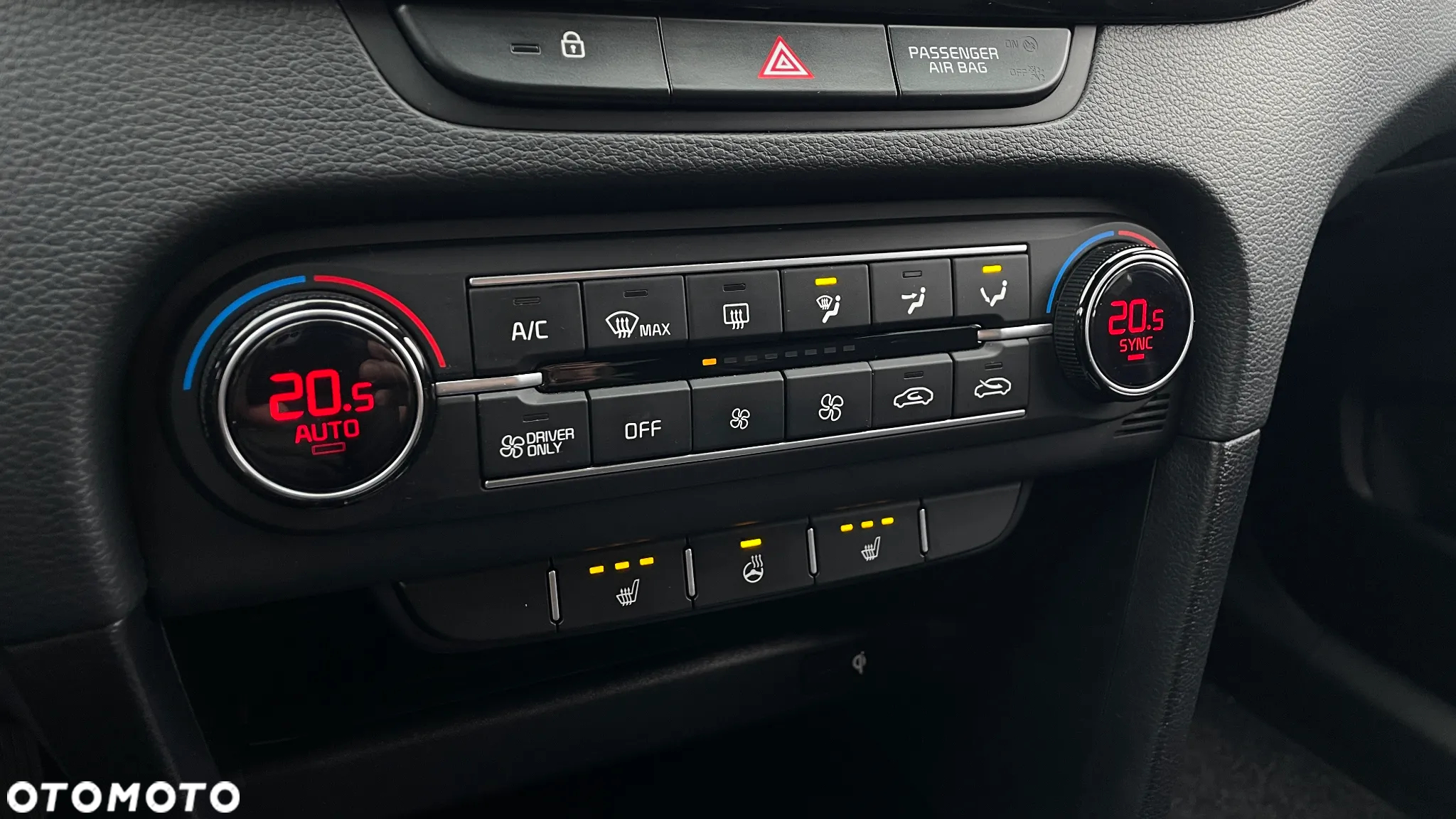 Kia XCeed 1.6 GDI PHEV L Business Line DCT - 28