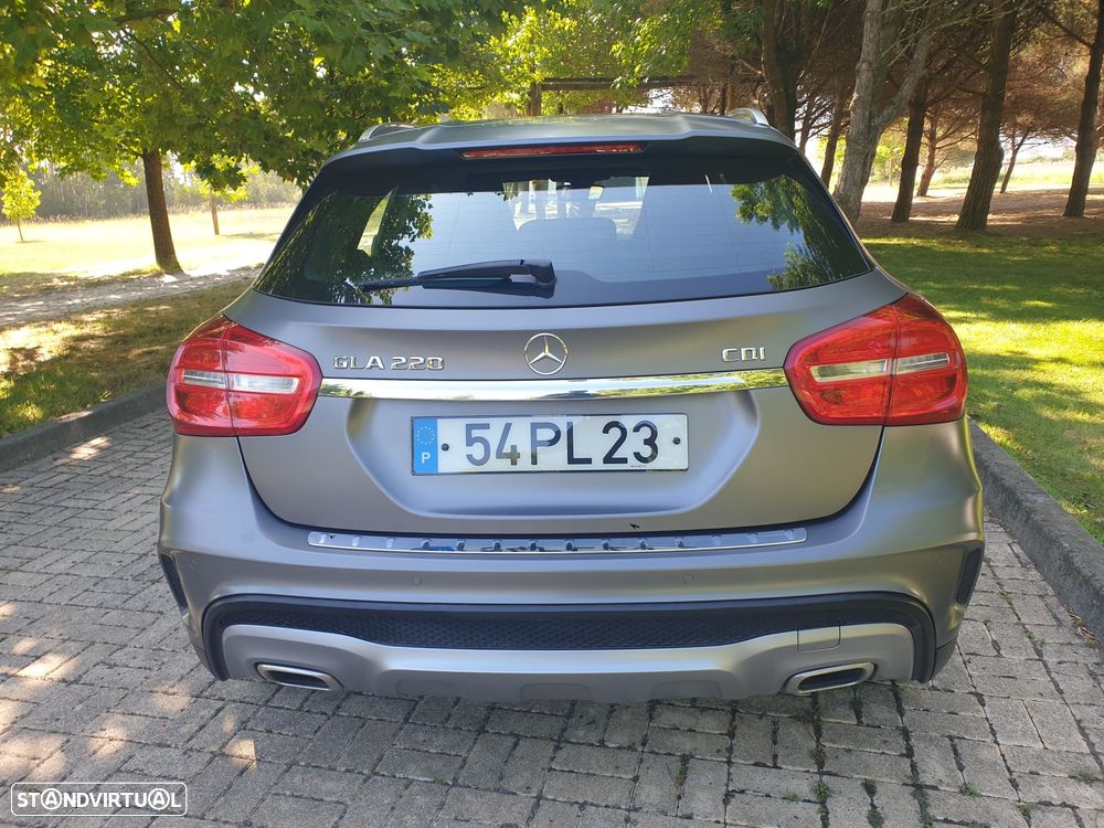 Mercedes-Benz GLA 220 CDI AMG Line - 11