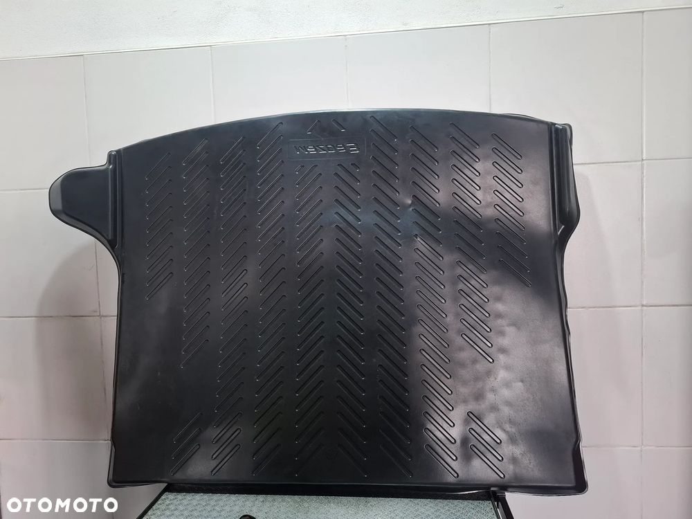 Wykładzina mata bagażnika Mazda III 2015 rok nr BHS2V9540 - 4