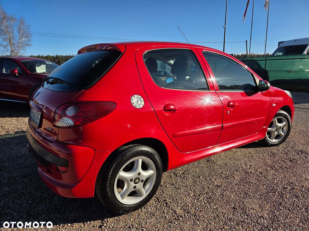 Peugeot 206 plus 75 Street Racing - 12