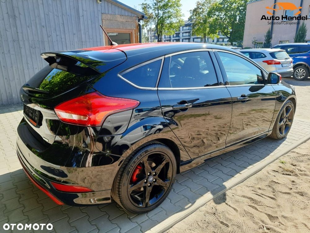 Ford Focus 1.5 EcoBoost STart-Stopp-System ST-LINE - 13